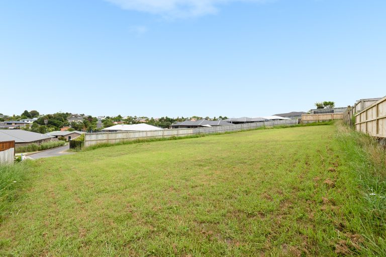 Photo of property in 27 Fairfax Crescent, Pyes Pa, Tauranga, 3112