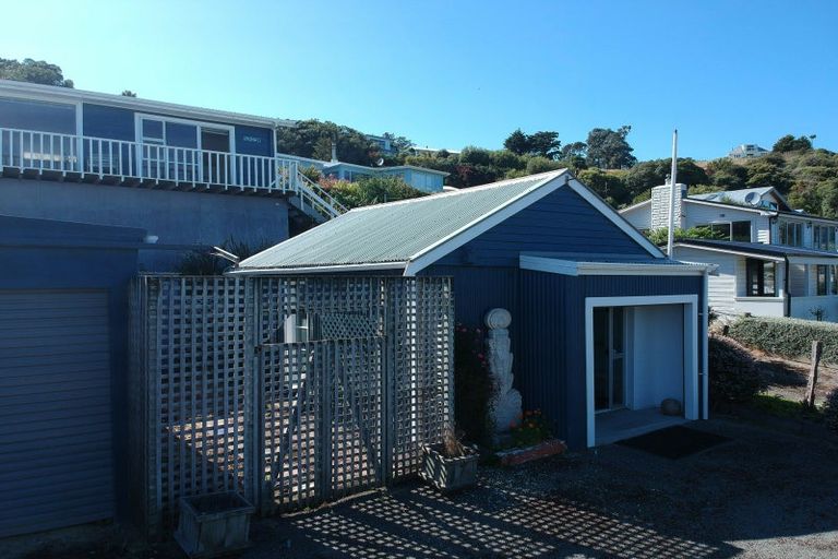 Photo of property in 166 Haven Street, Moeraki, 9482
