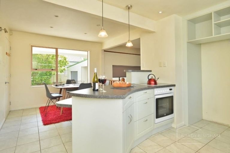 Photo of property in 82 Victoria Street, Carterton, 5713