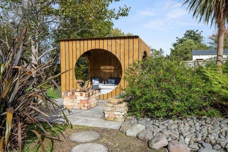 Photo of property in 21 Hikutaia Street, Te Aroha, 3320