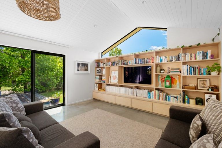 Photo of property in 51 West Meadows Drive, Wanaka, 9305