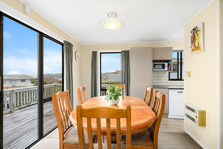 Photo of property in 11 Rawhiti Place, Snells Beach, 0920