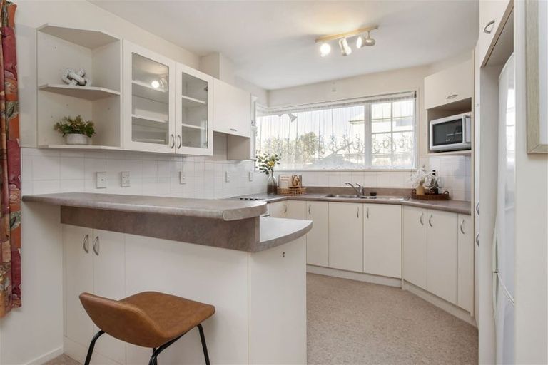 Photo of property in 1 Ashmore Lane, Strowan, Christchurch, 8052