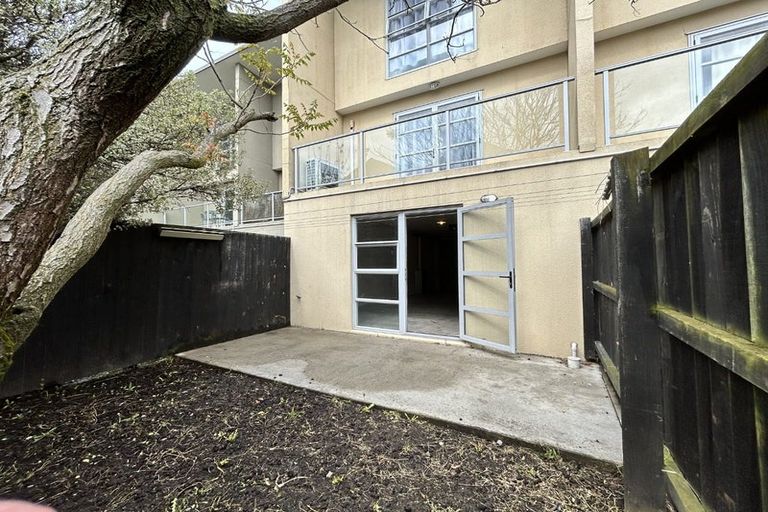 Photo of property in 6/440 Barbadoes Street, Edgeware, Christchurch, 8013