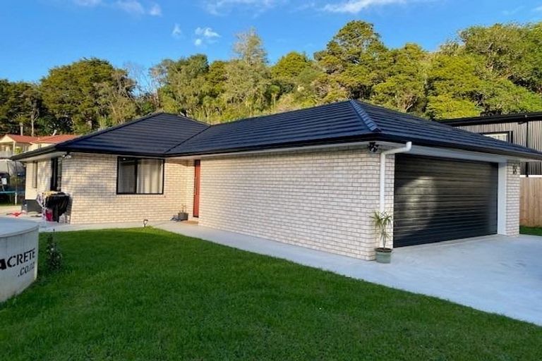 Photo of property in 18 Western View Heights, Horahora, Whangarei, 0110