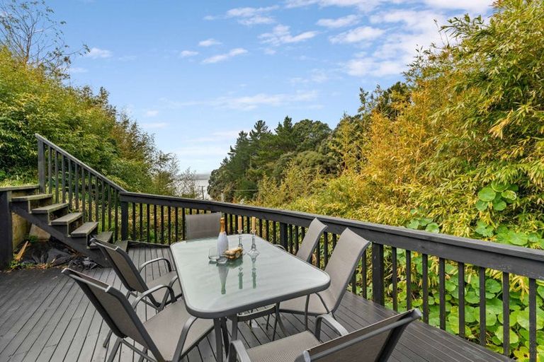 Photo of property in 16 Shelly Beach Road, Shelly Beach, Helensville, 0874