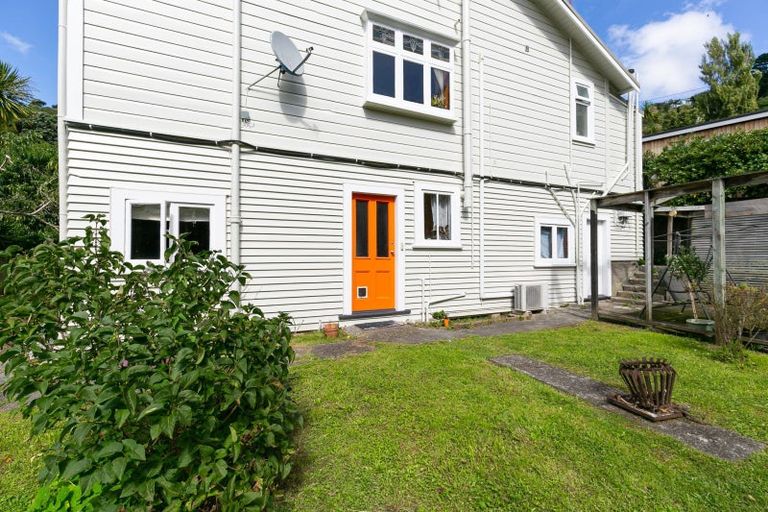 Photo of property in 3/16 Balfour Street, Mornington, Wellington, 6021