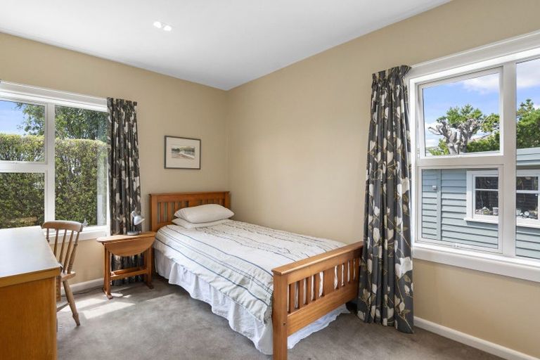 Photo of property in 211 Major Hornbrook Road, Mount Pleasant, Christchurch, 8081