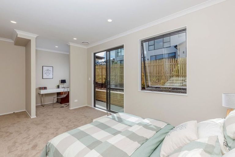 Photo of property in 19 Brickworks Bay Road, Hobsonville, Auckland, 0618