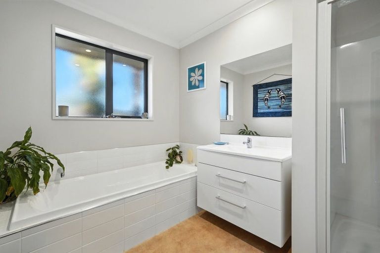 Photo of property in 29 Kowhai Avenue, Rangiora, 7400