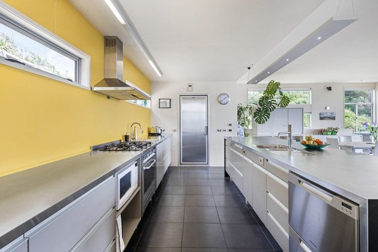 Photo of property in 79 Mantell Street, Seatoun, Wellington, 6022