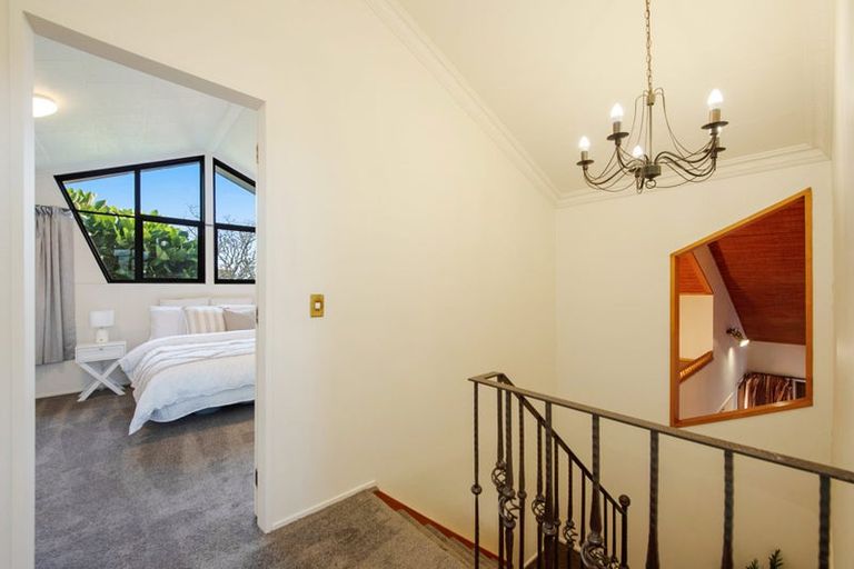 Photo of property in 16 Regal Street, Levin, 5510