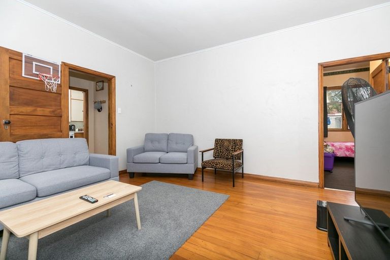 Photo of property in 12 Plunket Terrace, Hamilton East, Hamilton, 3216