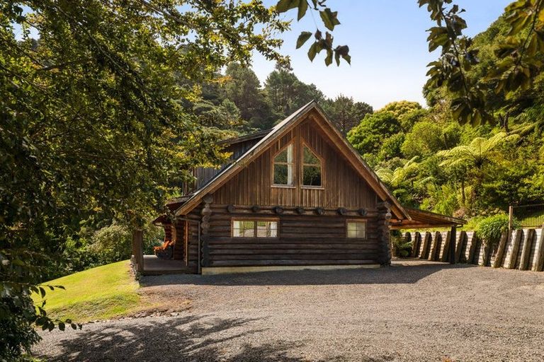 Photo of property in 36 Waiotahi Road, Thames, 3500