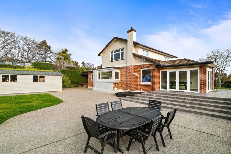 Photo of property in 9 Riccarton Road East, East Taieri, Mosgiel, 9024