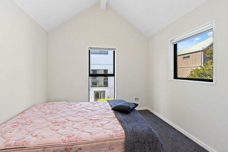 Photo of property in 2/250 Worcester Street, Christchurch Central, Christchurch, 8011