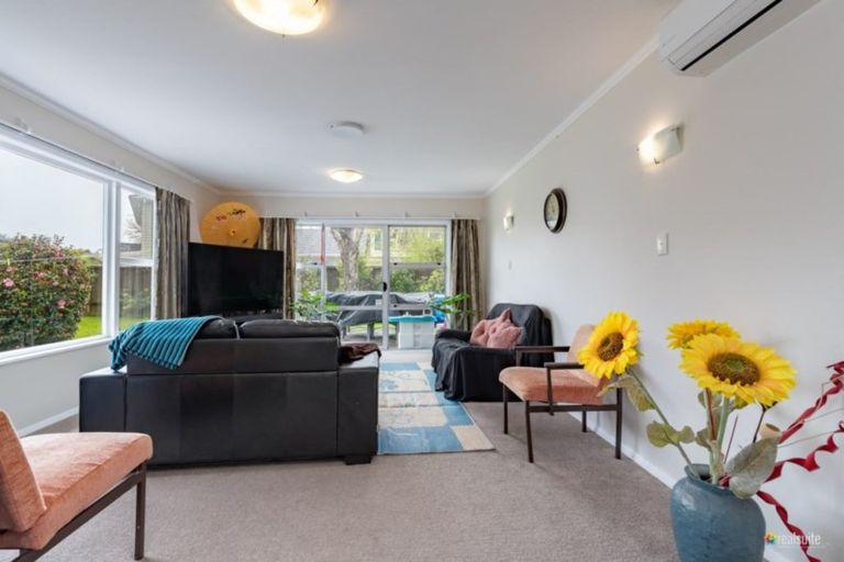 Photo of property in 153 Riverside Drive, Waiwhetu, Lower Hutt, 5010