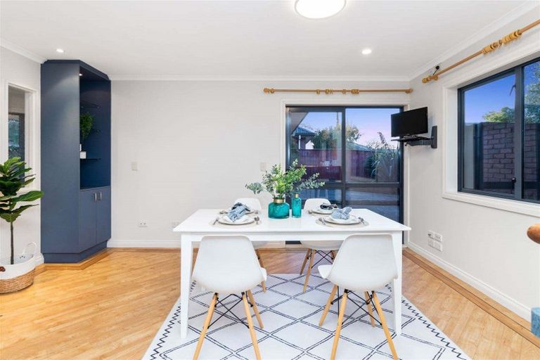 Photo of property in 6b Fovant Street, Russley, Christchurch, 8042