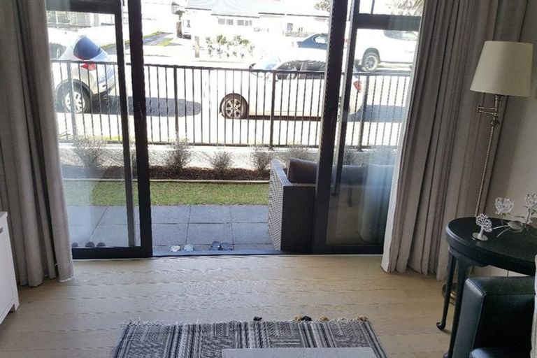 Photo of property in 2/388 Hibiscus Coast Highway, Orewa, 0931