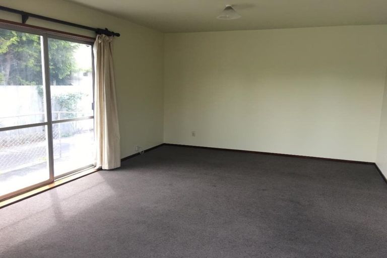 Photo of property in 1/778 Main North Road, Belfast, Christchurch, 8051