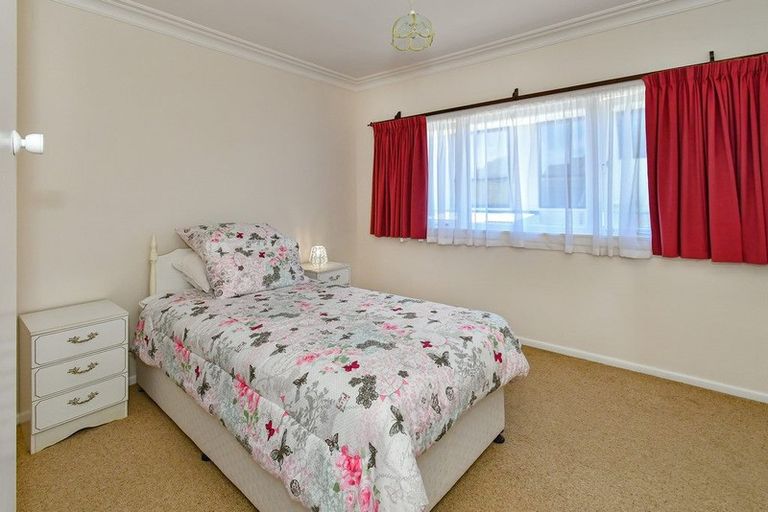Photo of property in 45 Paerata Road, Pukekohe, 2120