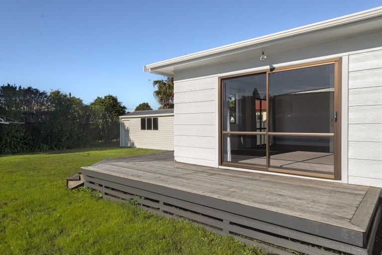 Photo of property in 4 Bulli Street, Riverdale, Gisborne, 4010