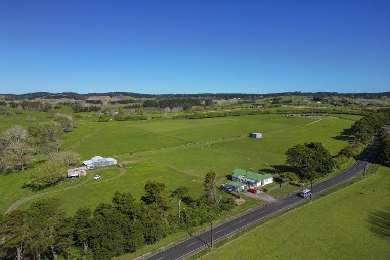 Photo of property in 219 Forestry Road, Waitoki, Kaukapakapa, 0871