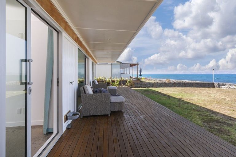 Photo of property in 1880 East Coast Road, Whakatiwai, Pokeno, 2473