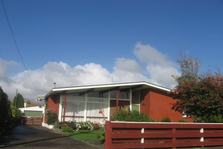 Photo of property in 20 Sutherland Crescent, Westbrook, Palmerston North, 4412
