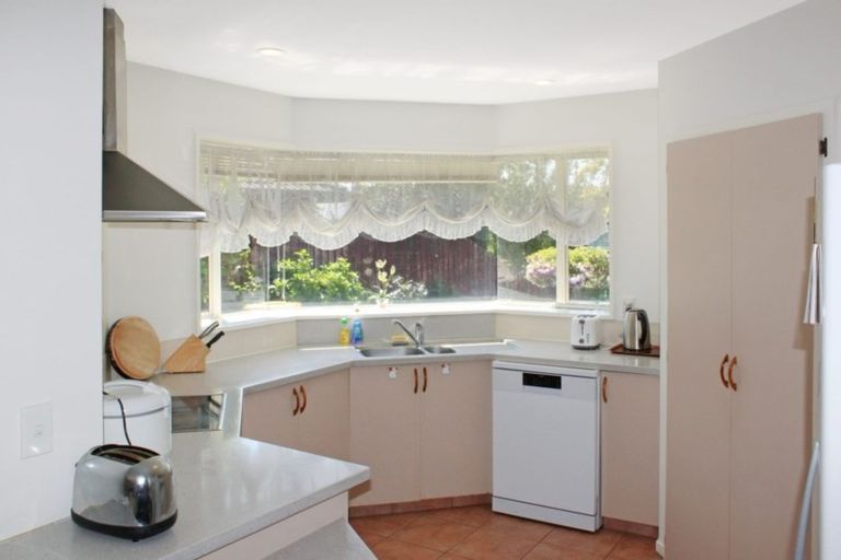 Photo of property in 39 Showgate Avenue, Sockburn, Christchurch, 8042