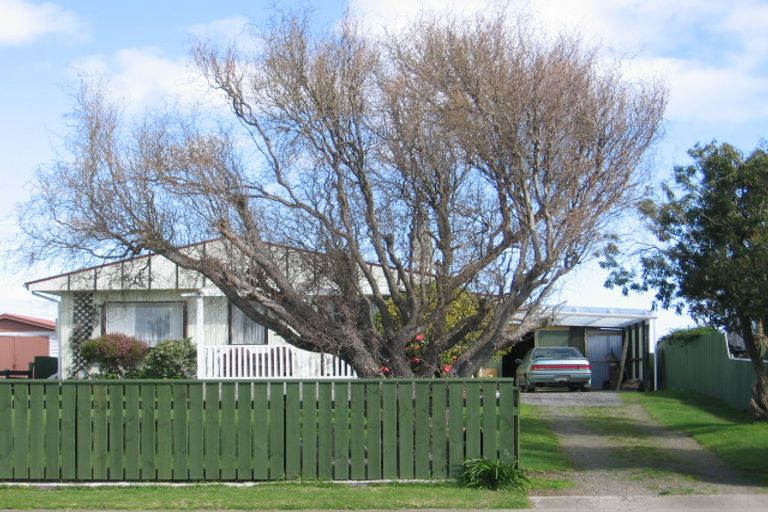 Photo of property in 8 Seabury Avenue, Foxton Beach, Foxton, 4815