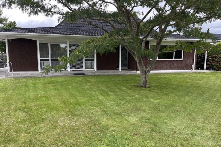 Photo of property in 3 Coronet Place, Awapuni, Palmerston North, 4412