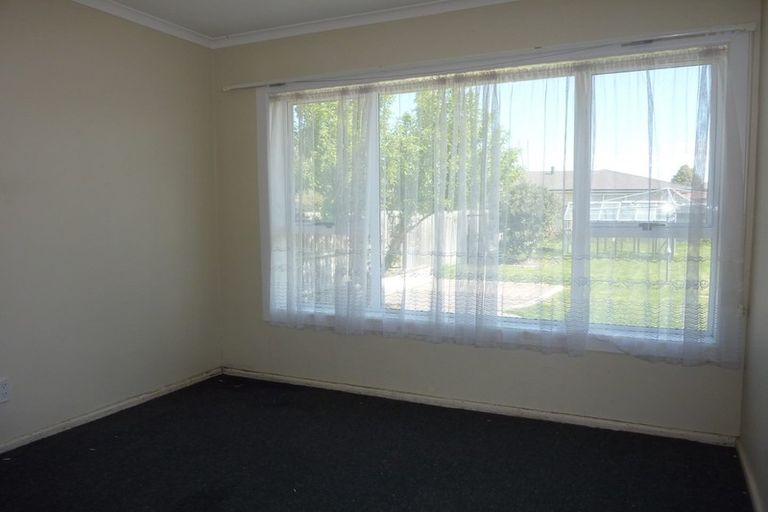 Photo of property in 90 Neill Street, Hornby, Christchurch, 8042
