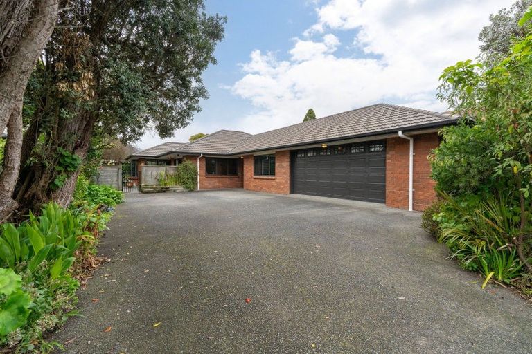 Photo of property in 6 Nimmo Avenue, Waikanae, 5036