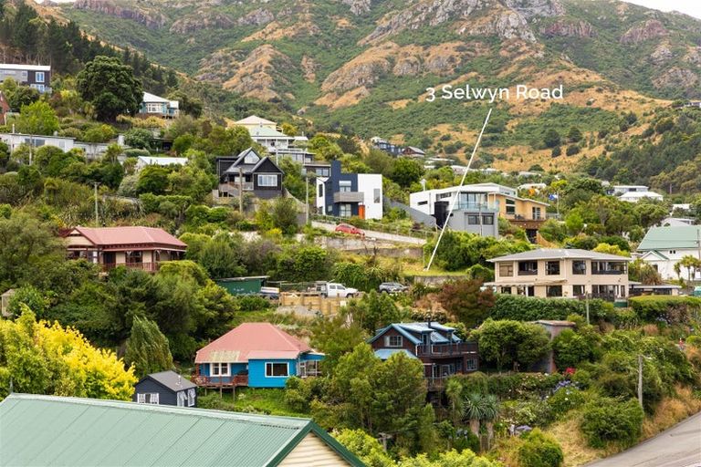 Photo of property in 3 Selwyn Road, Lyttelton, 8082