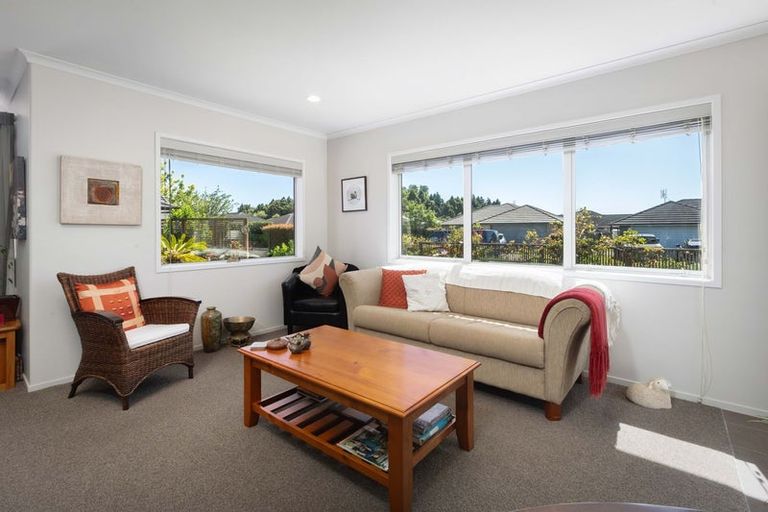 Photo of property in 15 Maniaroa Drive, Katikati, 3129