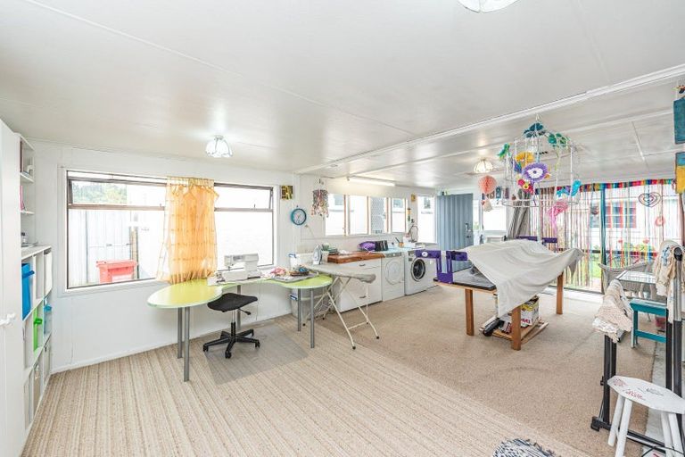 Photo of property in 2 Hodge Place, Aramoho, Whanganui, 4500