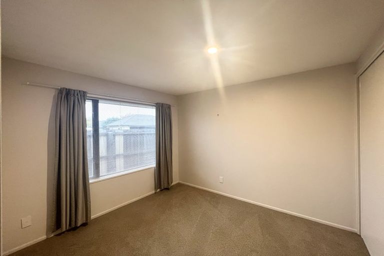 Photo of property in 531a Harewood Road, Harewood, Christchurch, 8051