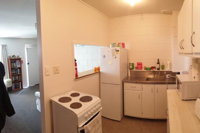 Photo of property in 129 Constable Street, Newtown, Wellington, 6021