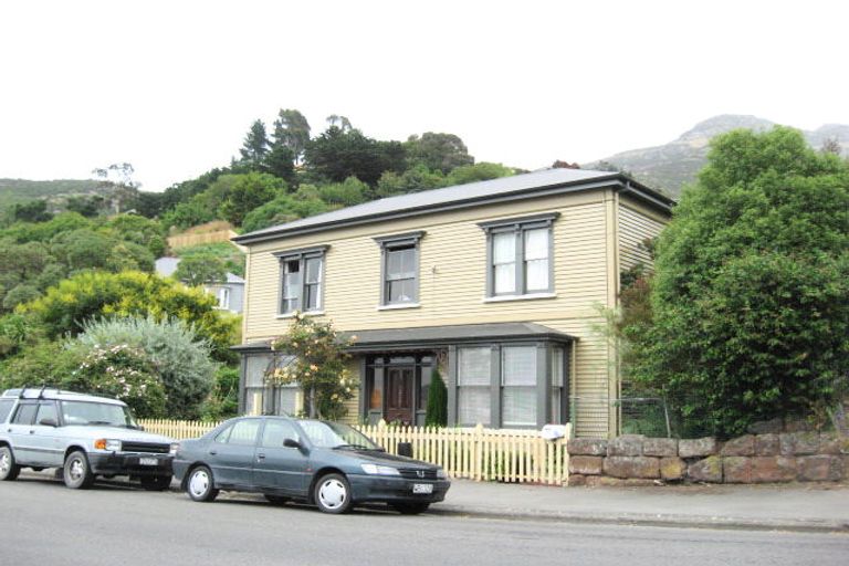 Photo of property in 2 Brittan Terrace, Lyttelton, 8082