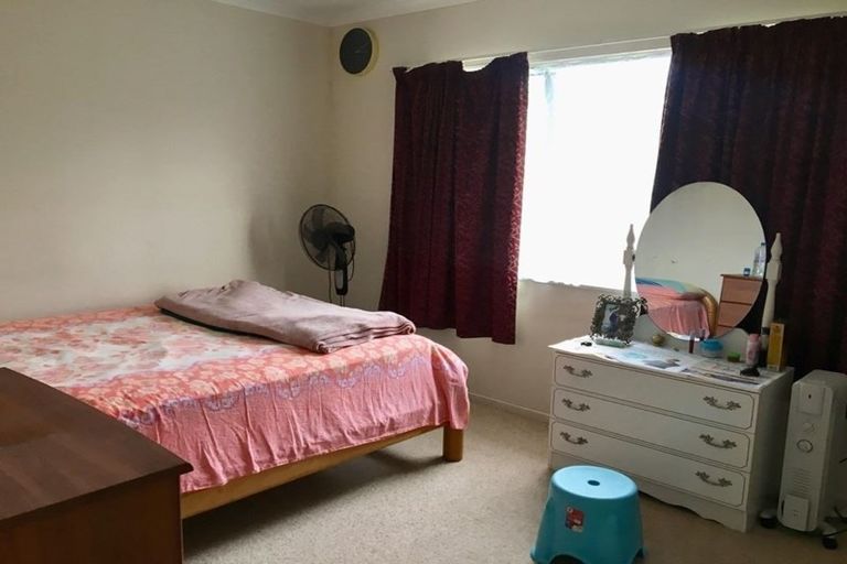 Photo of property in 206 Russell Road, Manurewa, Auckland, 2102