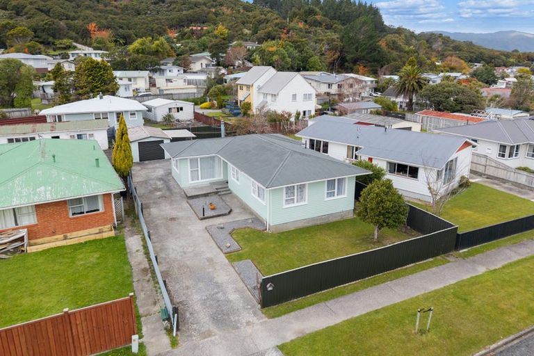 Photo of property in 46 Meremere Street, Wainuiomata, Lower Hutt, 5014