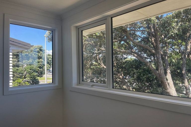 Photo of property in 1/1 Waione Street, Petone, Lower Hutt, 5012