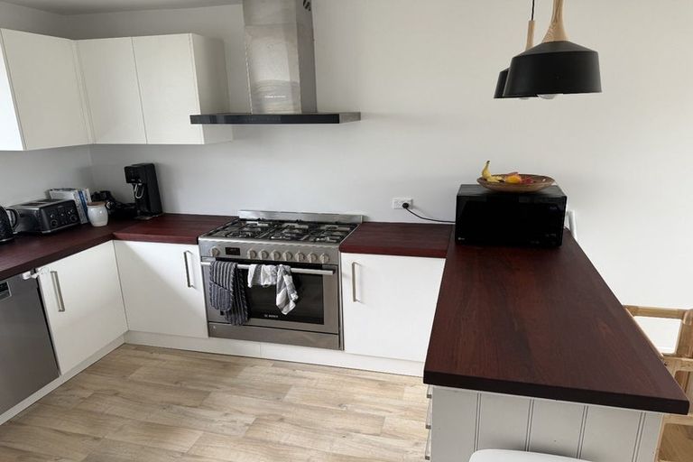 Photo of property in 3 Rydal Place, Southgate, Wellington, 6023