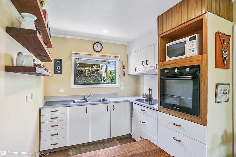 Photo of property in 17 Palm Grove, Waihi Beach, 3611