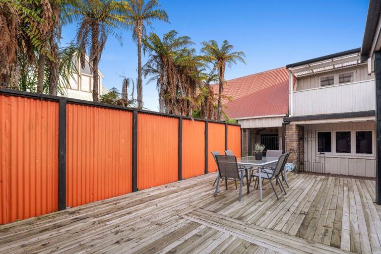 Photo of property in 11b Willow Avenue, Hannahs Bay, Rotorua, 3010