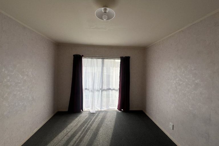 Photo of property in 672 Queen Street East, Levin, 5510