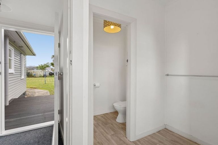 Photo of property in 113 Peel Street, Westport, 7825