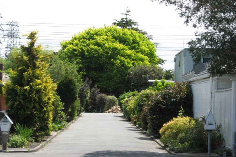 Photo of property in 395a Withells Road, Avonhead, Christchurch, 8042