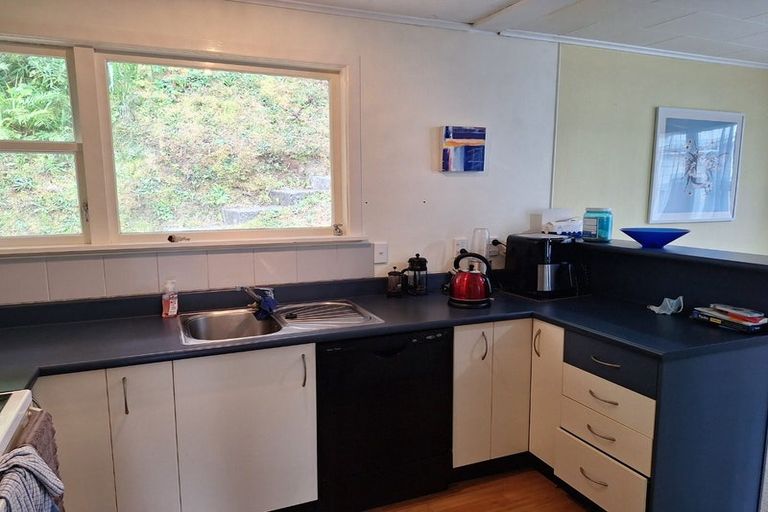 Photo of property in 52 Awarua Street, Ngaio, Wellington, 6035